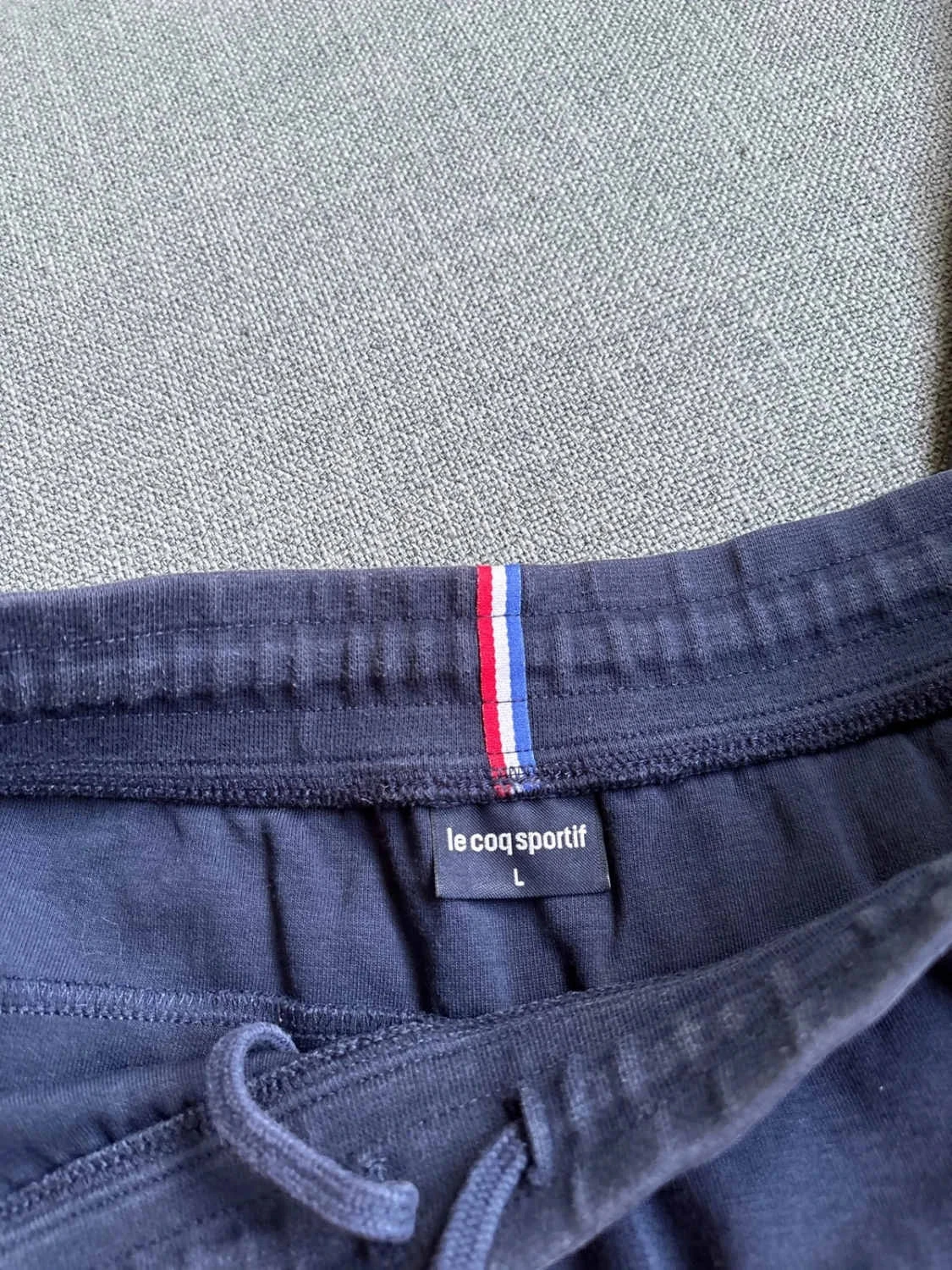 Jogging azul marinho Le Coq Sportif tamanho L – photo 3